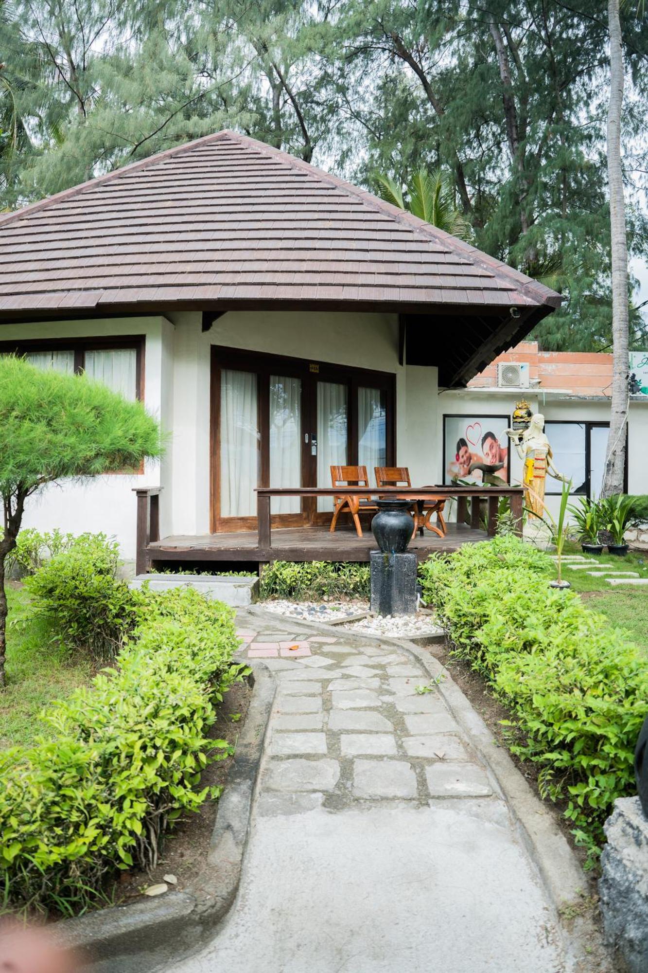 Royal Regantris Karang 3*