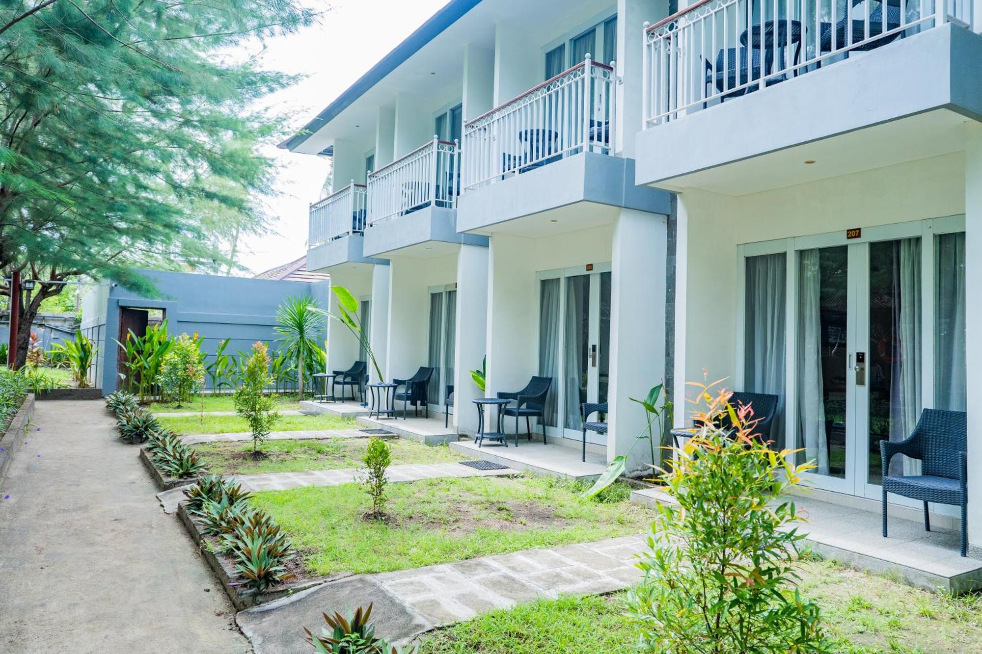 Hotel Royal Regantris Karang 3*