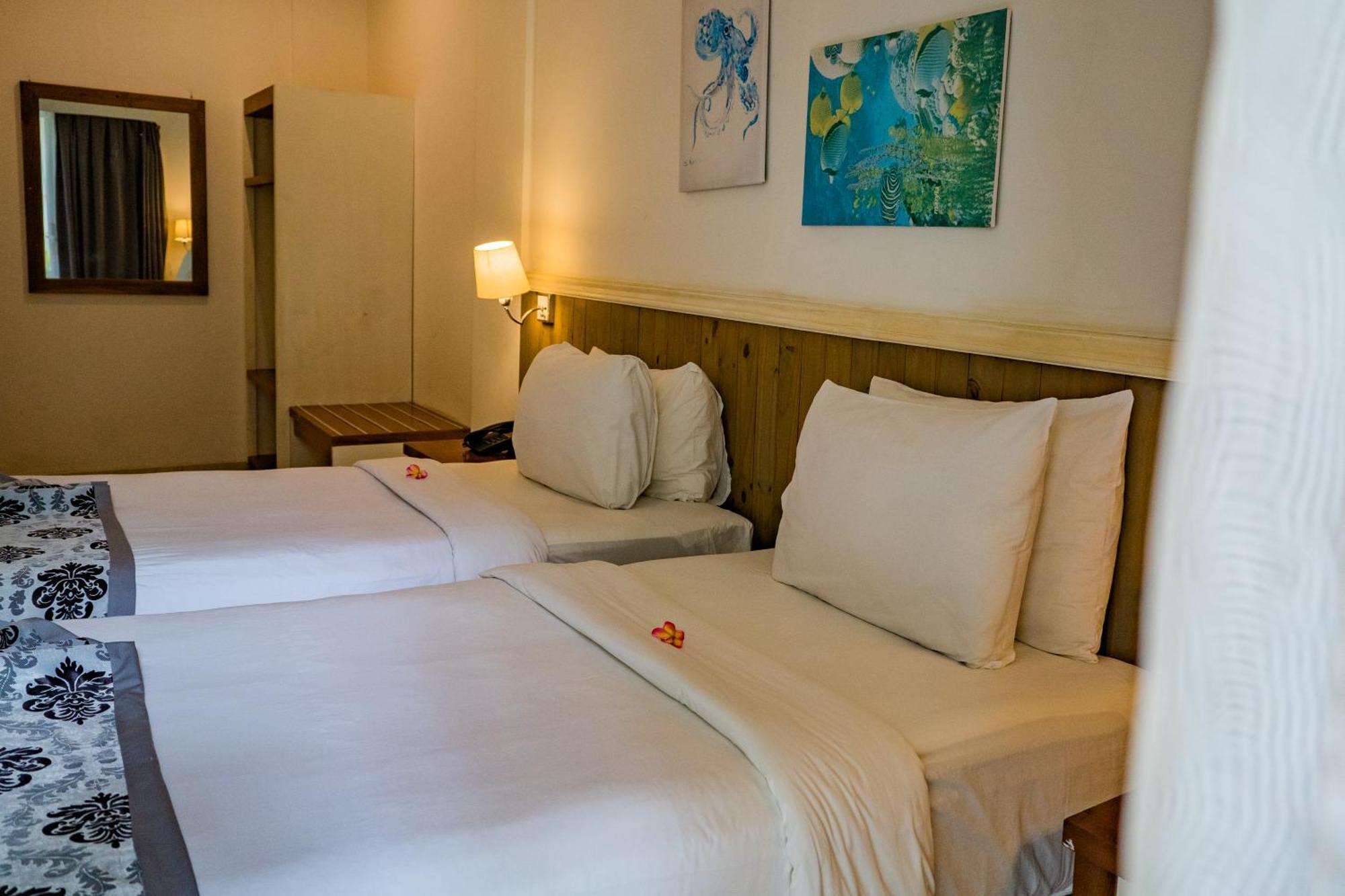 Hotel Royal Regantris Karang Gili Air